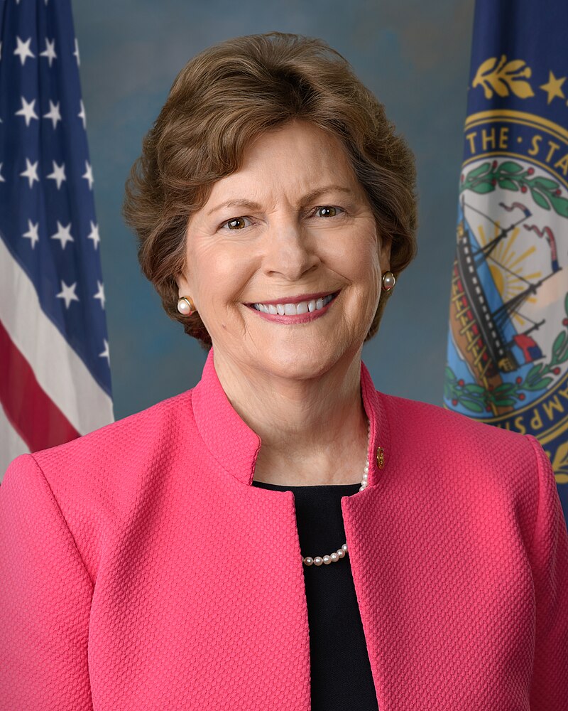 portrait of Senator Jeanne Shaheen